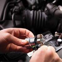 Ensemble anticorrosion et nettoyant pour batterie Kelford