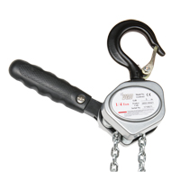 Mini Lever Hoist, 5' Lift, 500 lbs. (0.25 tons) Capacity, Zinc Plated Chain Kelford