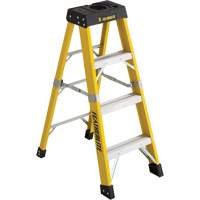 Industrial Heavy-Duty Stepladders (6400 Series), 4', Fibreglass, 300 lbs. Capacity, Type 1A Kelford