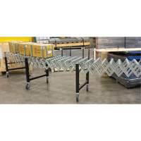 Expandable Conveyor, 18" W x 24' L, 200 lbs. per lin. ft. Capacity Kelford