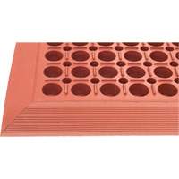 Competitor Series Mats, Slotted, 3' x 5' x 7/8", Orange, Natural Rubber Kelford