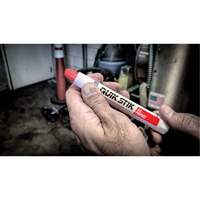 B&acirc;tons de peinture Quik Stik, B&acirc;ton plein, Blanc Kelford