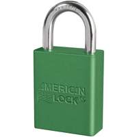 Cadenas de s&eacute;curit&eacute; American Lock, Vert, Cl&eacute;s identiques, Aluminium, Largeur de 1-1/2" Kelford