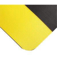 Tapis ondul&eacute; pour tableau de contr&ocirc;le no 702, 3' la x 10' lo, 1/4" &eacute;paisseur, Noir/Jaune, PVC Kelford