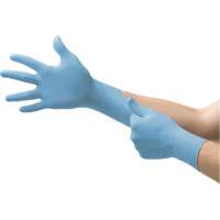 N20 Disposable Gloves, Medium, Nitrile, 4.7-mil, Powder-Free, Blue SGW928 | Kelford