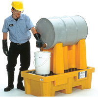 Syst&egrave;me de confinement Ultra-Drum pour 1 baril avec drain, 52" lo x 29" la x 49,5" ha, 750 gal. US Capacit&eacute; Kelford
