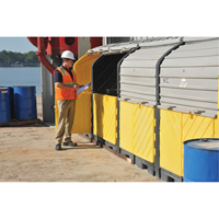 P16 Plus Ultra-Hard Top Spill Pallets sans drain, 250" lo x 79" la x 62" h, Capacit&eacute; de charge 9000 lb Kelford