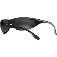 Lunettes de s&eacute;curit&eacute; Adapt Lite, Lentille Fum&eacute;e, Antibu&eacute;e/Anti-&eacute;gratignures, ANSI Z87+/R&eacute;pond ou surpasse la norme CSA Z94.3 Kelford