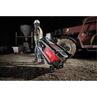 Tour d&eacute;clairage et chargeur MX Fuel Rocket, DEL, 27 000 lumens Kelford