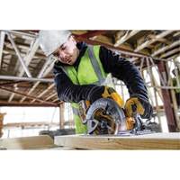 FlexVolt&reg; Max Brushless Circular Saw with Electric Brake Kit, 7-1/4", 60 V Kelford