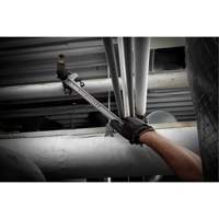 Cl&eacute; &agrave; tuyau avec manche Powerlength, Cap des m&acirc;choires 1-1/2", Longueur 10" Kelford